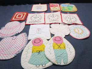 Vintage Hot Pads  Pot Holders