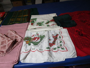 Tablecloths & Fabric