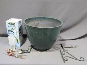 Mixed Lot PlantGarden Accessories