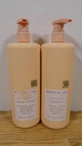 lot 11 image: Kristin Ess Shampoo  Conditioner Bundle, 28 fl oz (2 Piece Set)