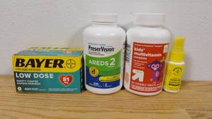 lot 60 image: Lot of Over the Counter Meds