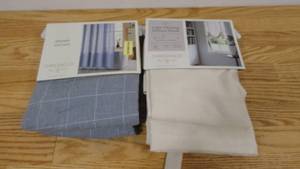 lot 112 image: Set of 2 Curtains-1 Shower 1 Light Filtering Balloon Shade-Essentials