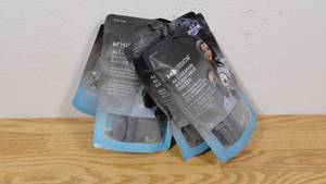 lot 102 image: Set of 4 Mission All-Season Adjustable Gaiters-Gray