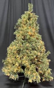 lot 30 image: Pre-lit Artificial Christmas Tree with Stand