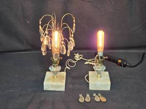 lot 48 image: Vintage Crystal Bedside Lamps with Marble Base and Spare Crystals