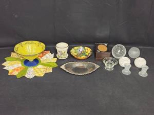 lot 90 image: Assorted Vintage and Decorative Glassware, Bowls, and Picture Frame