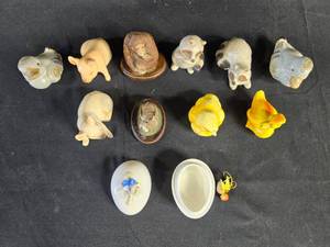 lot 217 image: Assorted Animal Figurines Collection