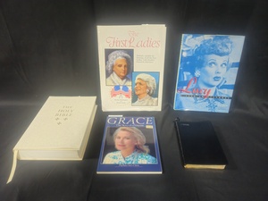 lot 115 image: Assorted Biographical and Religious Books Collection