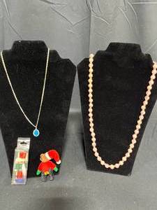 lot 243 image: Lot of Assorted Jewelry and Holiday Pins - displays not included