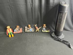 lot 335 image: Lot of Decorative Bear Figures and Sharper Image Ionic Breeze 3.0 Air Purifier