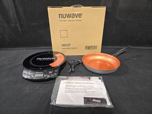 lot 307 image: NuWave PIC Flex Induction Cooktop with Ceramic Fry Pan