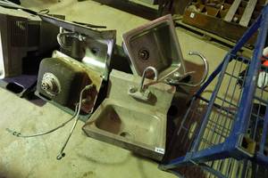 lot 413 image: Commercial Stainless Steel Wall Mount Sinks