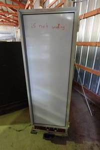 lot 402 image: Hiendl Holding Cabinet