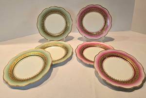 lot 52 image: Lovely Vintage Limoges Serving Plate Set