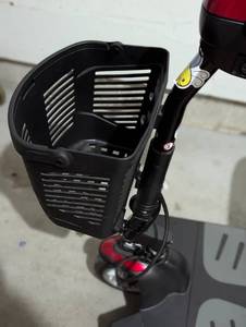lot 225 image: Golden Technologies Buzzaround Mobility Scooter