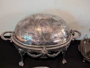 lot 180 image: Vintage Silver Plated Servingware
