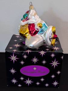 lot 168 image: Kurt Adler Glass Santa Ornament