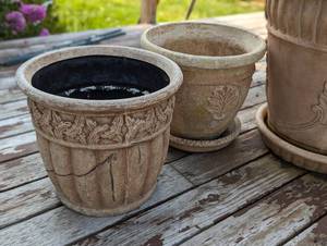 lot 38 image: Assorted Plaster Planters