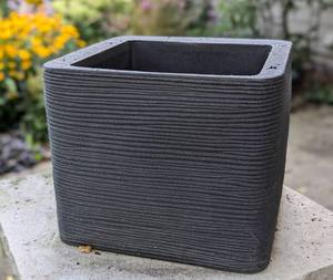 lot 45 image: Pair of Square Plastic Planters