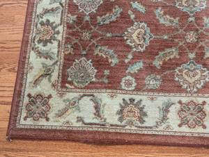 lot 133 image: Small Karastan Accent Rug