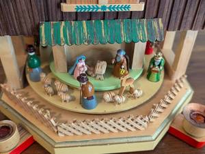 lot 145 image: Vintage Erzgebirge Christmas Pyramid