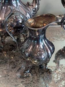 lot 152 image: Vintage Silver Plated Tea Set
