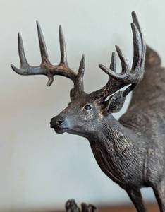 lot 156 image: Ducks Unlimited Hard Right Deer Sculpture