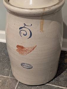 lot 9 image: Vintage Red Wing 5 Gallon Butter Churn