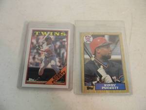 lot 9 image: MINNESOTA TWINS KIRBY PUCKETT Error Cards - Topps #120 & Topps #450 - VERY NICE - GREAT CARDS - SEE PICTURES