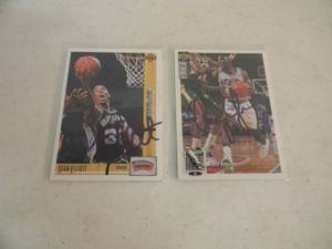 lot 18 image: SAN ANTONIO SPURS AUTOGRAPHED CARDS WITH COAs SEAN ELLIOTT & AVERY JOHNSON - VERY NICE - GREAT CARDS - SEE PICTURES