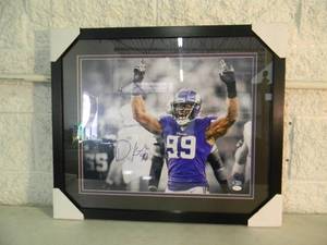 lot 41 image: MINNESOTA VIKINGS Danielle Hunter AUTOGRAPHED WITH COA Official NFL professionally framed photo, Approx 27 by 23 - NEW - A VERY NICELY DONE PIECE - SEE PICTURES