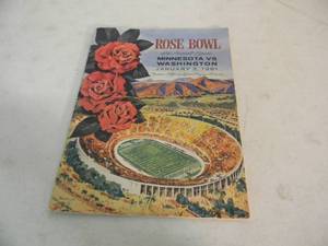 lot 51 image: MINNESOTA GOPHERS FOOTBALL ROSE BOWL 47th Annual Game MINNESOTA vs WASHINGTON Official Game Program Jan 2, 1961 - NICE - AWESOME PIECE - SEE PICTURES