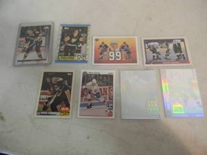 lot 59 image: 8 Wayne Gretzky & Mario Lemieux Cards - NICE CONDITION - AWESOME CARDS - SEE PICTURES