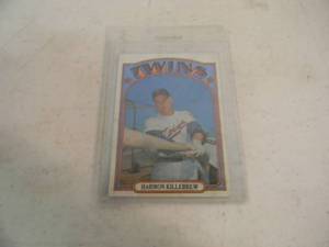 lot 65 image: MINNESOTA TWINS HARMON KILLERBREW 1972 Topps card #51 - NICE CONDITION - AWESOME PIECE - SEE PICTURES