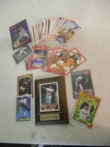lot 72 image: 41 NOLAN RYAN CARDS - COOL SET OF CARDS - NICE - SEE PICTURES