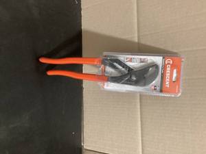 Crescent 12 in. V- Jaw Black Oxide Tongue and Groove Pliers with Dipped Grips Customer Returns See Pictures