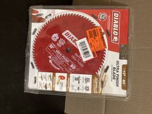 DIABLO 10in. x 80-Tooth Ultra Finish Saw Blade for Wood  Customer Returns See Pictures