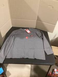 Milwaukee Mens X-Large Gray GRIDIRON CottonPolyester Long-Sleeve Pocket T-Shirt Customer Returns See Pictures
