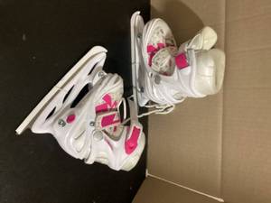 Roces Girls Adjustable Figure Skates  Customer Returns See Pictures