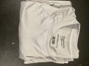 Milwaukee Mens Long Sleeve Work skin Shirt Size L Customer Returns See Pictures