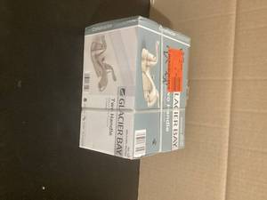 Glacier Bay Constructor 4 in. Centerset Double Handle Low-Arc Bathroom Faucet in Brushed Nickel Customer Returns See Pictures
