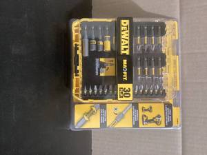 DeWalt Maxfit Screwdriver Bit Set 30 pc Customer Returns See Pictures