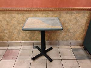lot 26 image: COMMERCIAL DINING TABLE