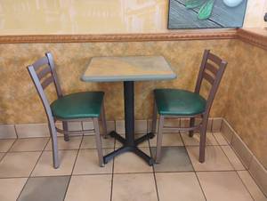 lot 6 image: COMMERCIAL RESTAURANT DINING TABLE AND CHAIRS