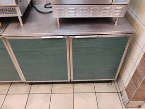 lot 37 image: DUKE STANDARD REFRIGERATED STAINLESS STEEL WORK TOP REFRIGERATOR