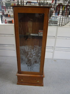 Gun Cabinet 10x25x65 (no key)