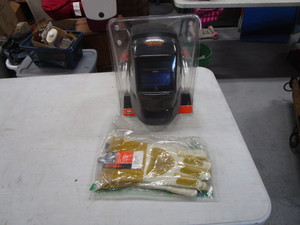 (New) Auto Darkening Welding Helmet