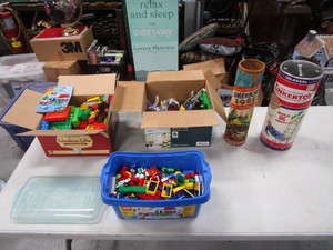 Tinker Toys, Lincoln Logs, Legos