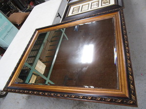 Mirrors & Frames