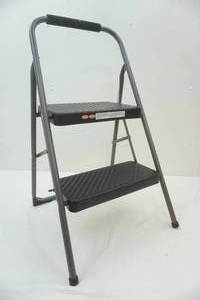 lot 50 image: step stool